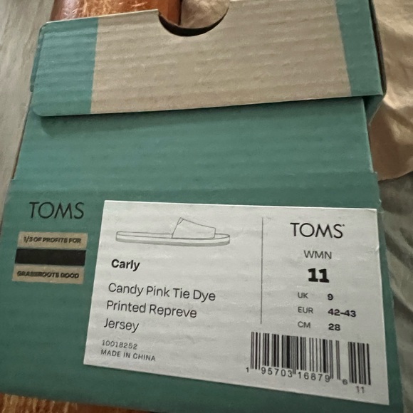 NIB Toms Carly Sandals Size 11 Slides bright beachy great for summer - Picture 5 of 5
